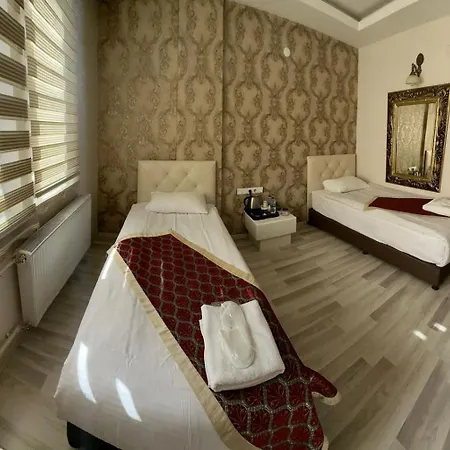 Seven Park Hotel