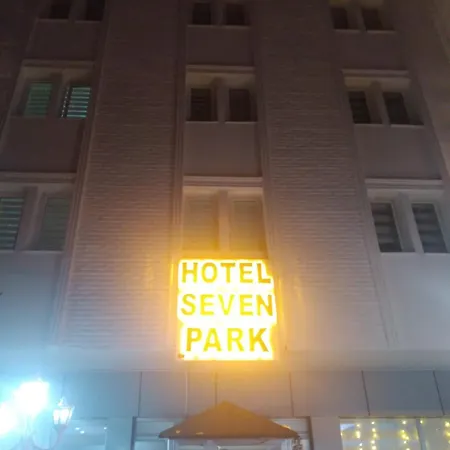 Seven Park Hotel